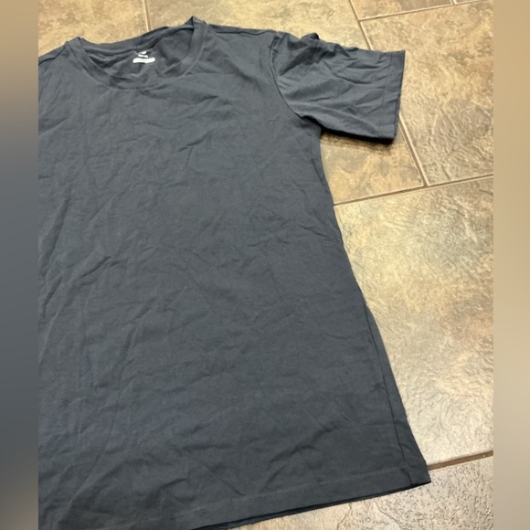 💎2/$18💎 Ladies Stretchy Grey/Navy Blue T-Shirt - Picture 3 of 3